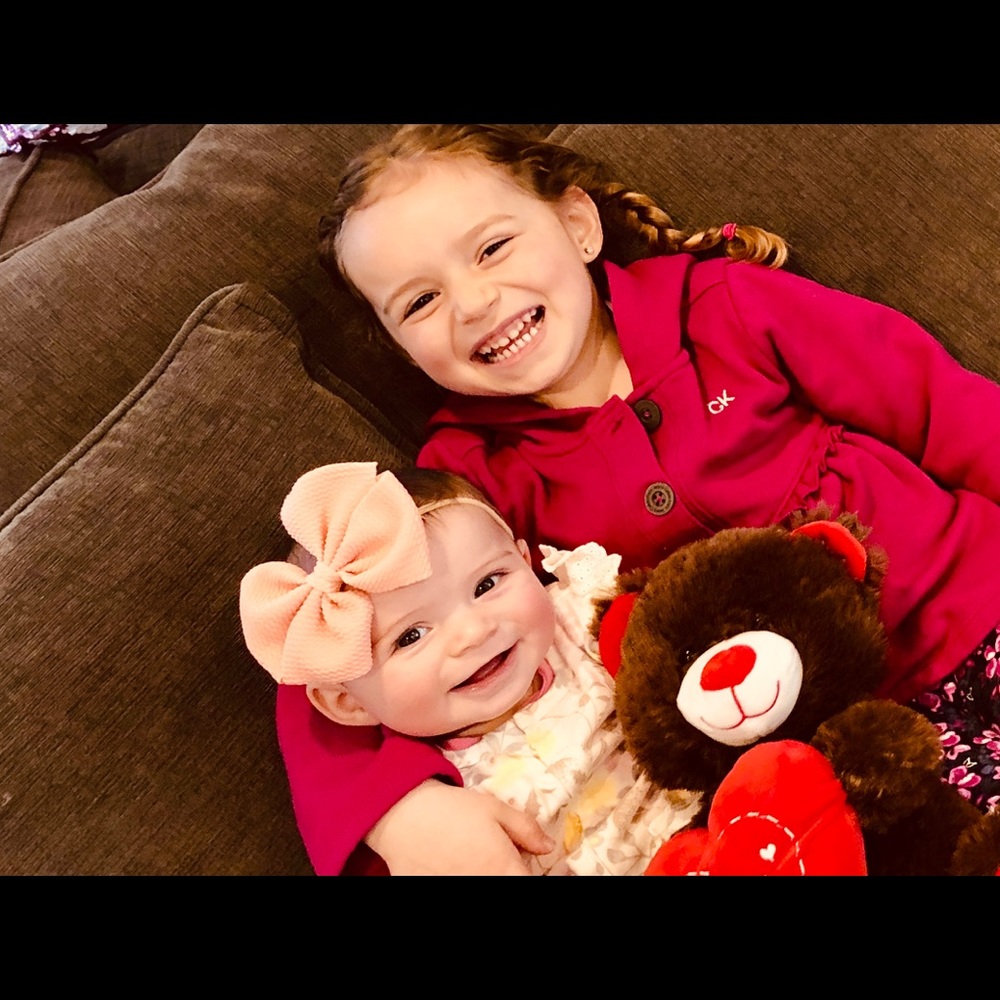 Meet your Posher, Danielle